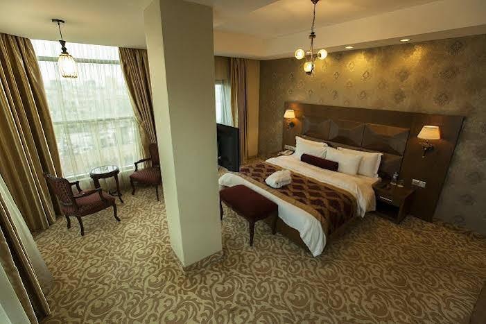 Fiori Hotel Erbil Extérieur photo