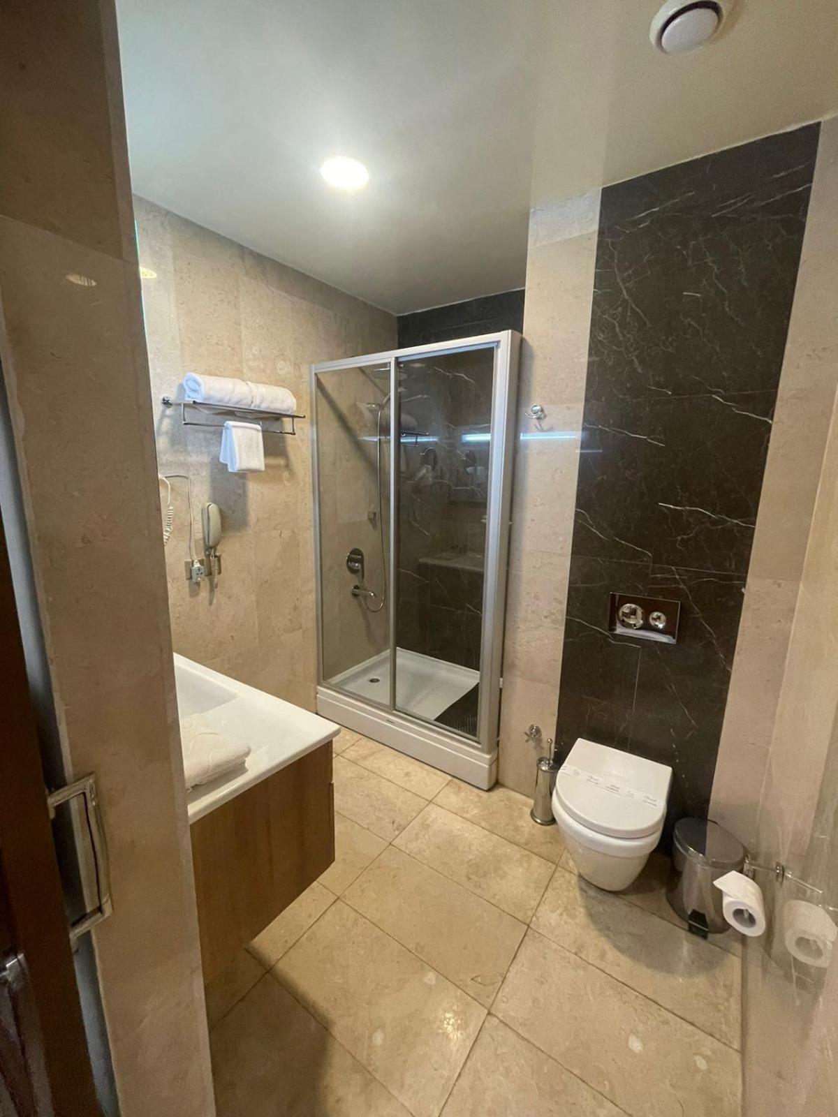 Fiori Hotel Erbil Extérieur photo