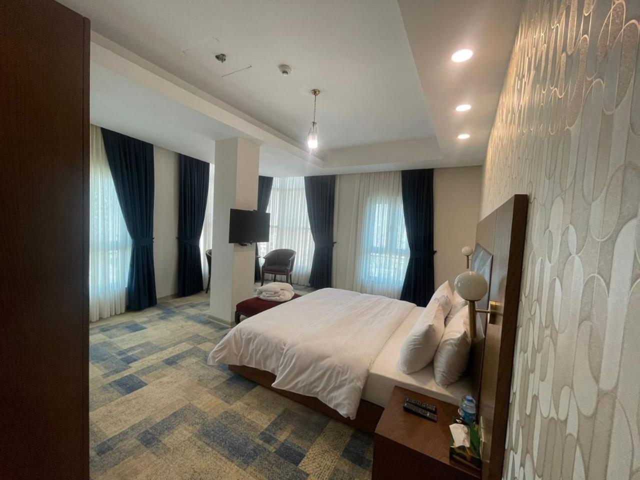 Fiori Hotel Erbil Extérieur photo